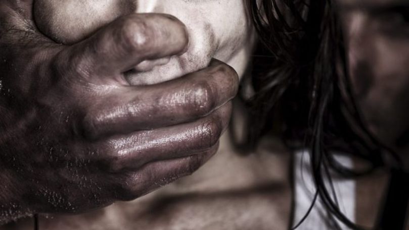 Hâncești: Un tată şi-a violat de mai multe ori fiica minoră