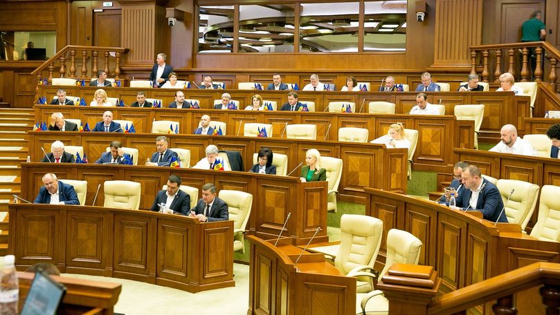 Ce spun deputații despre prima sesiune parlamentară