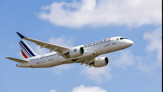 Un avion cu cursa, Chișinău-București, a rămas în zona de așteptare