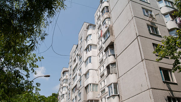 Studenții, sfătuiți să-și caute de pe acum apartamente cu chirie
