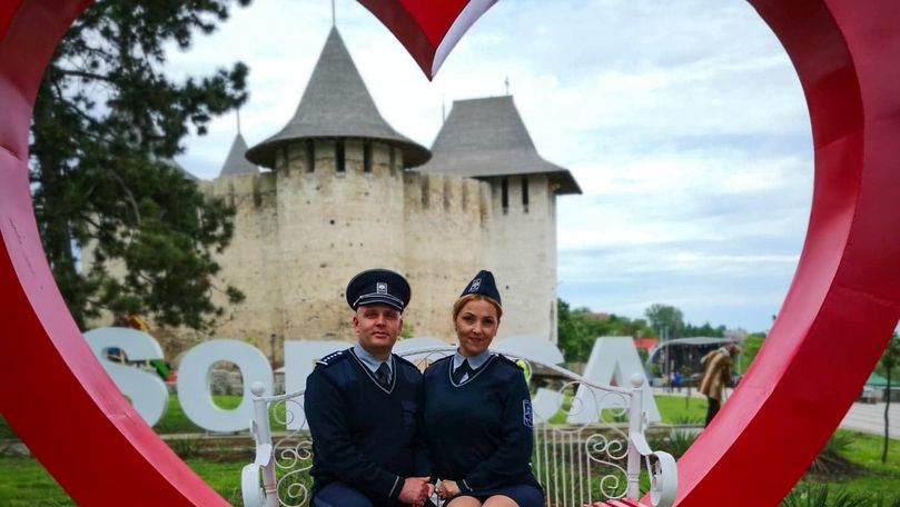 Doi polițiști de frontieră, la 15 ani de când îi unește dragostea