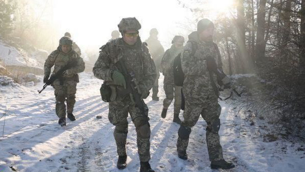 Вооруженные силы Украины зачистили аэродром "Гостомель" от российского десанта.