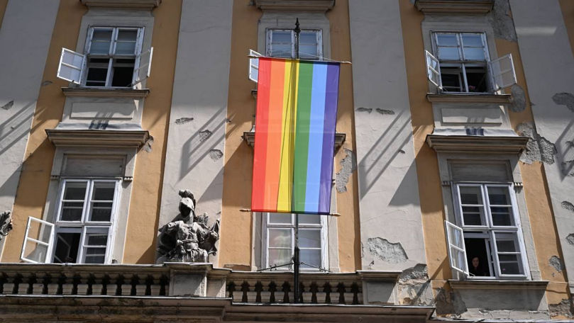 Ungaria interzice simbolurile LGBTQ+ pe clădirile guvernamentale