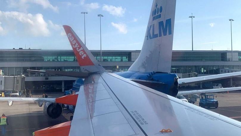 Două avioane s-au ciocnit pe aeroportul din Amsterdam