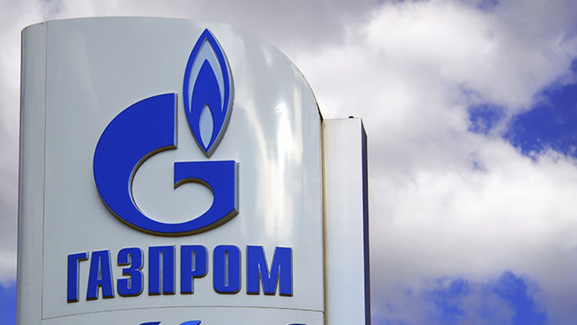 Opinii: Guvernul pasează responsabilitatea negocierii cu Gazprom