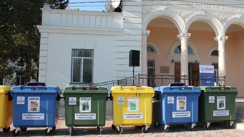 Chișinăuienii vor avea containere menajere pentru separarea deșeurilor