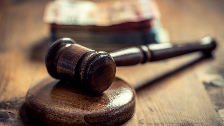 Omor comis acum aproape trei decenii: Un bărbat, trimis în judecată