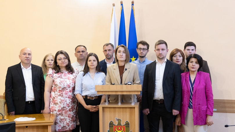 Consilierii PAS vor depune o sesizare la Poliție pe numele lui Ion Ceban
