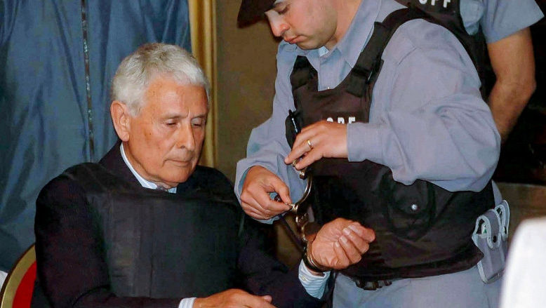 A murit un cunoscut torţionar din timpul dictaturii argentiniene