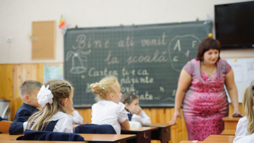 Pedagogii din Moldova cer adoptarea unei legi care să-i protejeze