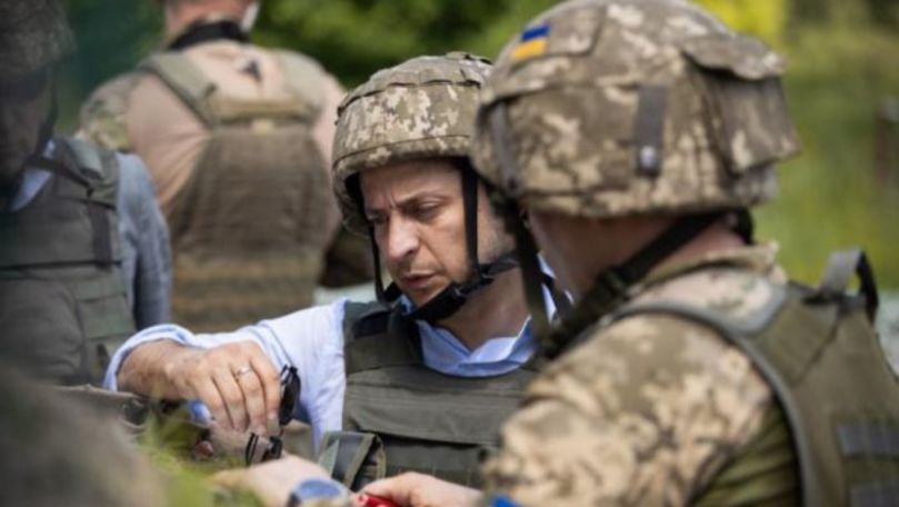 Doi soldaţi, ucişi în estul Ucrainei. Ce promite Zelenski