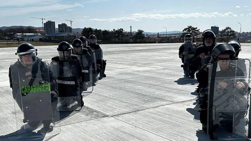 Carabinierii din Kosovo își perfecționează pregătirea operațională