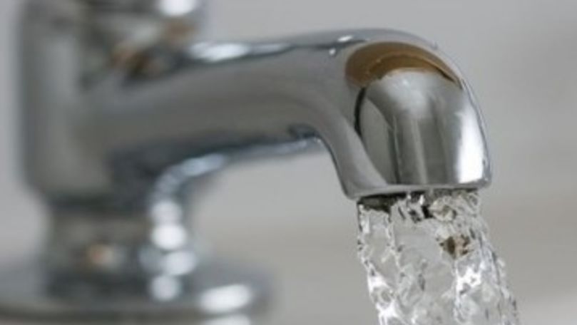 Operatorii de apă vor fi obligați să încheie contracte cu proprietarii