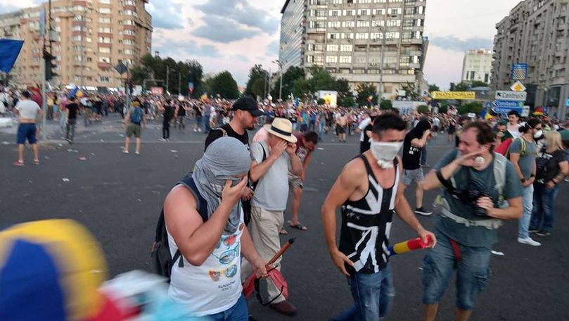 România: Protestatari care încă se luptă cu rănile provocate de jandarmi
