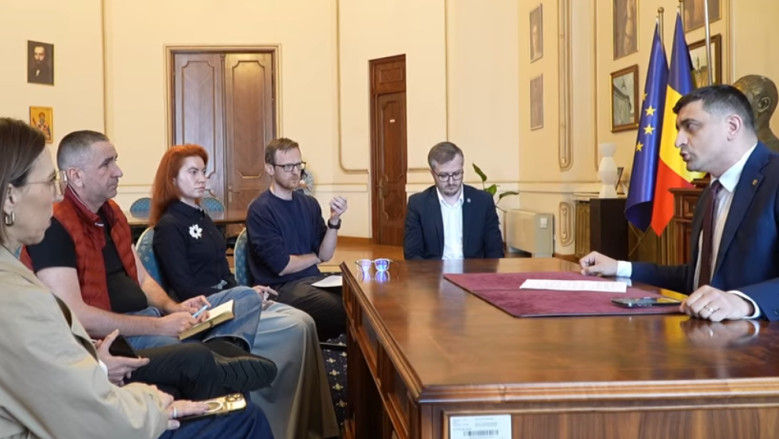 Jurnaliști români, filmați pe ascuns de Simion: Acuzațiile aduse presei