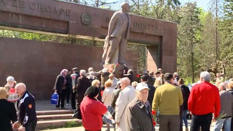 Fiul lui Voronin a venit în locul tatălui la monumentul lui Lenin