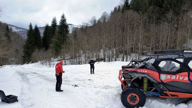 Cinci tineri, de negăsit în Munţii Maramureşului: Căutările, suspendate