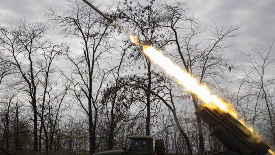 Ce este bomba cu dispersie, arma interzisă pe care Ucraina o va primi