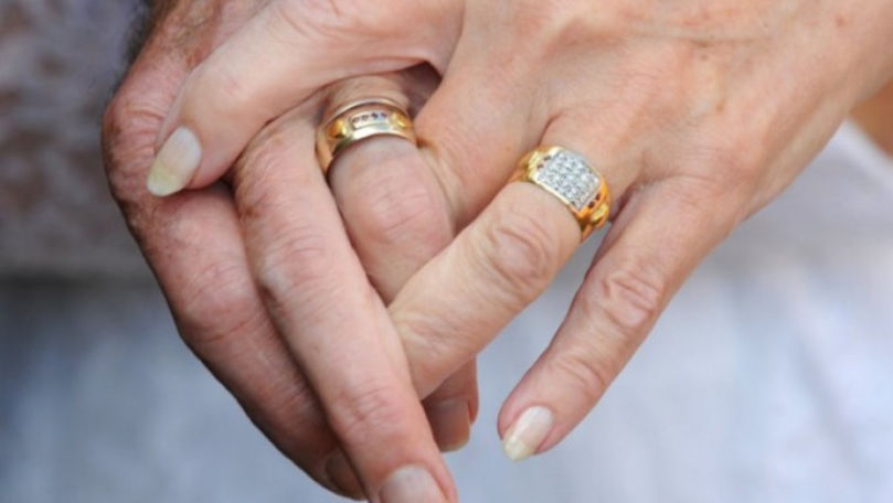 27 de cupluri din Capitală îşi vor sărbători nunta de aur și de diamant