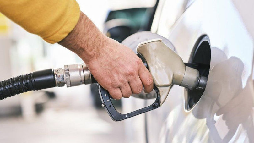 Benzina se scumpește ușor: Noile prețuri, publicate de ANRE