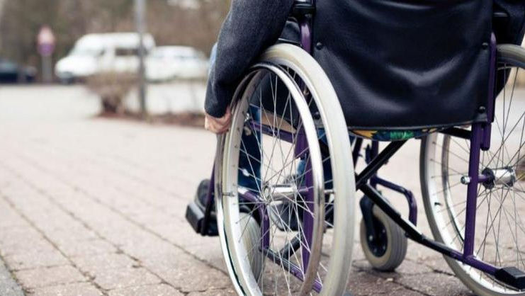 Guvernul oferă ajutor familiilor cu copii și persoanelor cu dizabilități