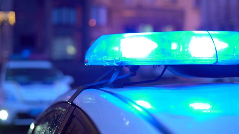 Accident grav în Chișinău: Șofer de microbuz și un pasager, la spital