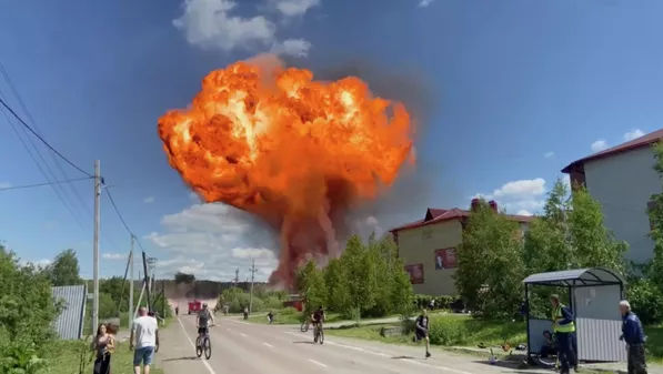 Rusia: Un rezervor cu gaz a explodat în regiunea Sverdlovsk