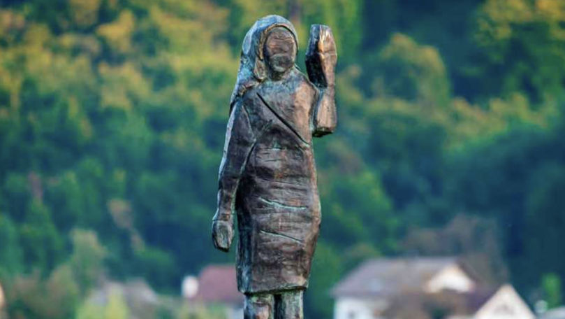 Statuia primei-doamne Melania Trump a dispărut misterios în Slovenia