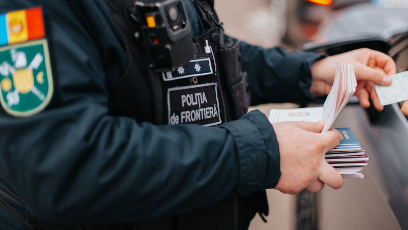 O străină a vrut să mituiască un polițist de frontieră de la AIC