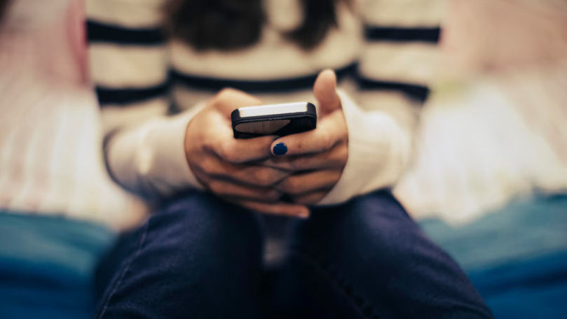 Meta va crea conturi pentru adolescenți pe Instagram.