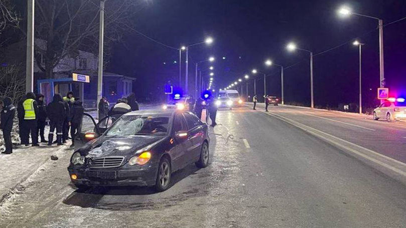 Водитель, сбивший двоих детей на "зебре" в Страшенах, переведён под домашний арест.