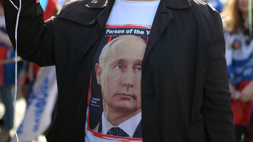 Primăria Chișinău va sta cu ochii pe cei care vând tricouri cu Putin