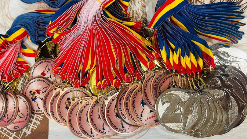 Fundul Galbenei a găzduit Campionatul Cupa Președintelui la Lupte Libere