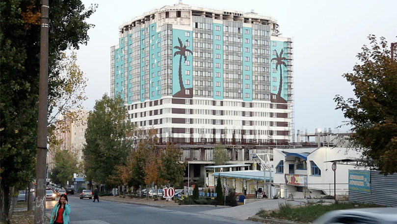 Palmieri și Stele: Lucrările de construcție a complexului, reluate