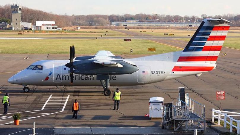 O femeie s-a prefăcut că îi e rău pentru a ocupa un loc mai bun în avion
