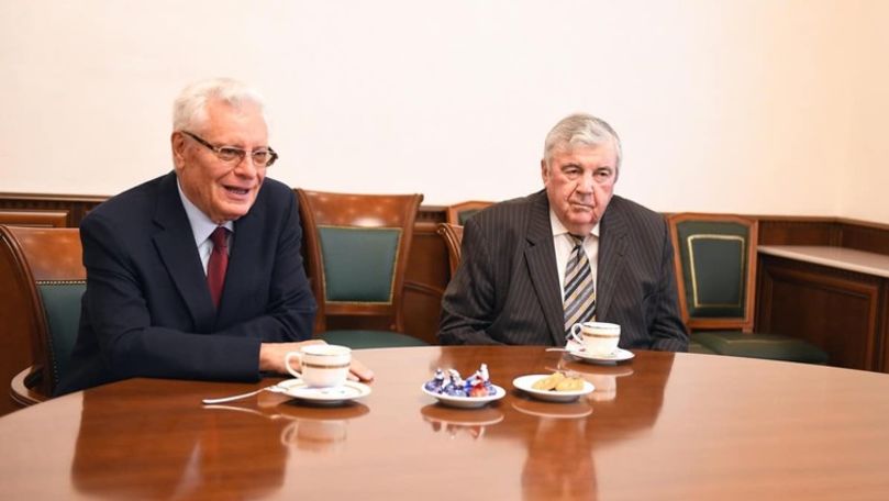Snegur și Lucinschi își amintesc cum a fost dizolvat Parlamentul în 2000