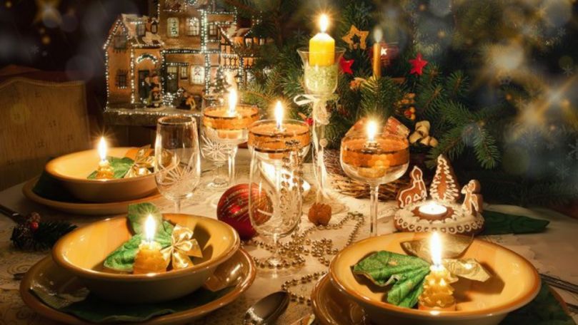 Tradiții culinare pentru masa de Revelion: Alimentele care aduc noroc