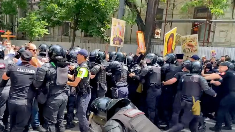IGP, după incidentele de la Marșul Pride: Condamnăm orice violență