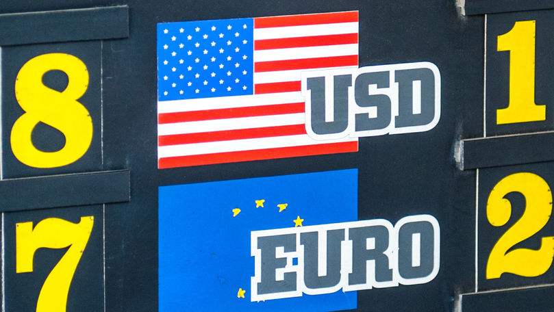Curs valutar 11 octombrie 2020: Cât valorează un euro și un dolar