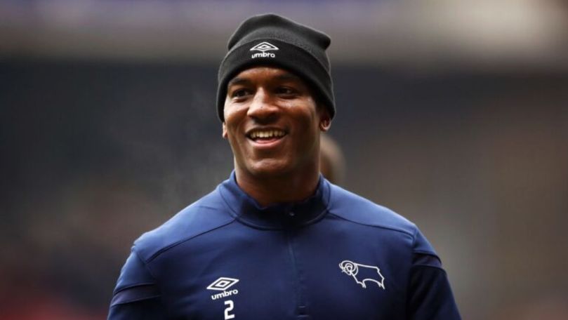 Fostul jucător al lui Liverpool Andre Wisdom a fost înjunghiat