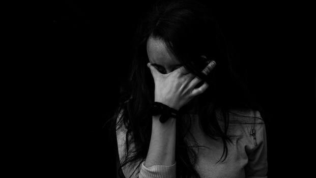 Cum să scapi de depresie: Șase pași pentru a trece mai ușor peste stări