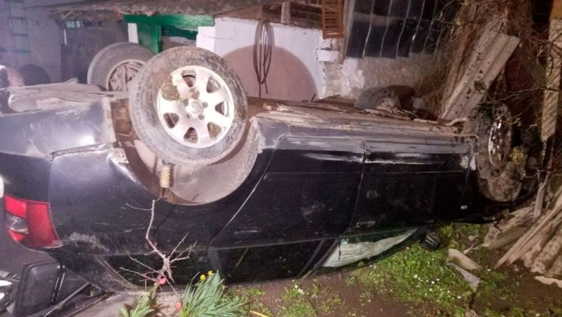Accident mortal la Dubăsari: Audi răsturnat de o tânără beată