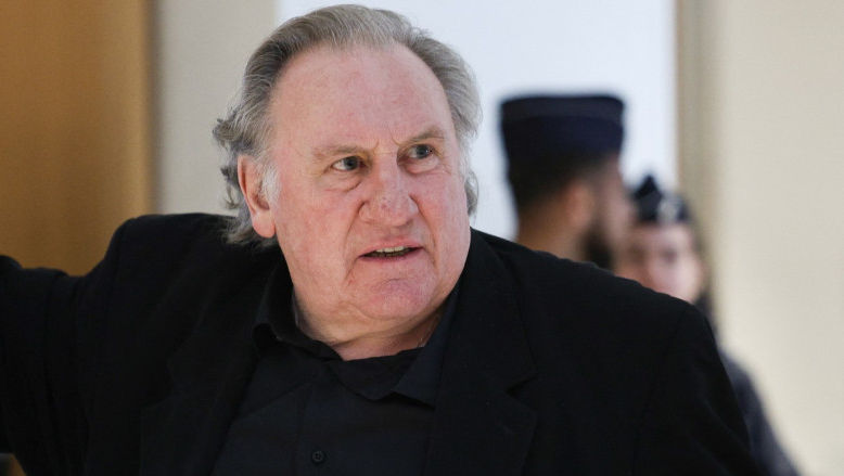 Actorul Gérard Depardieu riscă 20 de ani de închisoare pentru viol