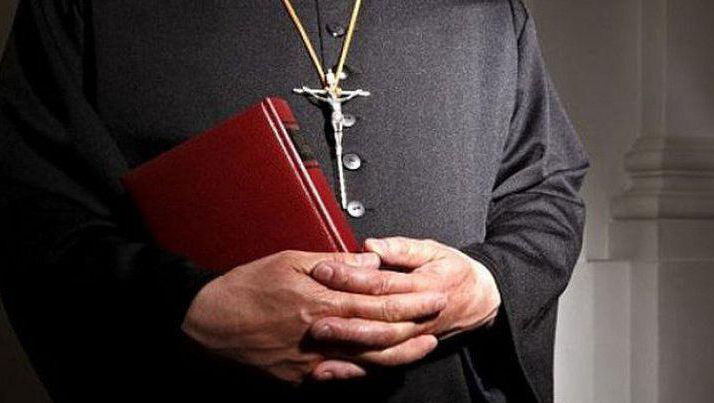 Preotul din Glodeni acuzat de pedofilie, trecut în rândul monahilor