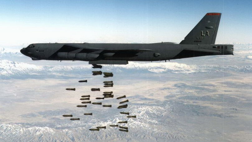 Bombardiere strategice americane B-52, deasupra României