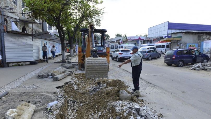 Primăria dă start licitației privind reparația străzii Tighina
