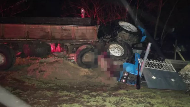 В Штефан-Водском районе перевернулся трактор: водитель погиб.