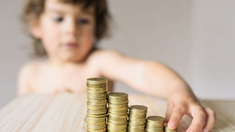 CNAS a finanțat plata indemnizațiilor adresate familiilor cu copii
