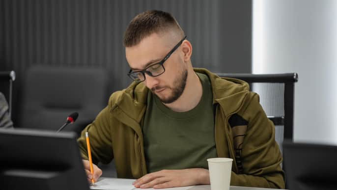 Un activist ucrainean, rănit într-un atac: Rușii sunt niște nenorociți