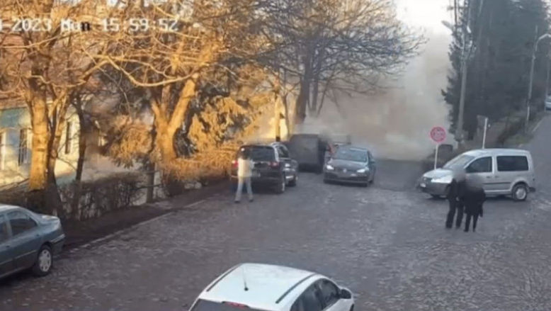 Internatul din Odorheiu Secuiesc, surprins cum s-a prăbușit